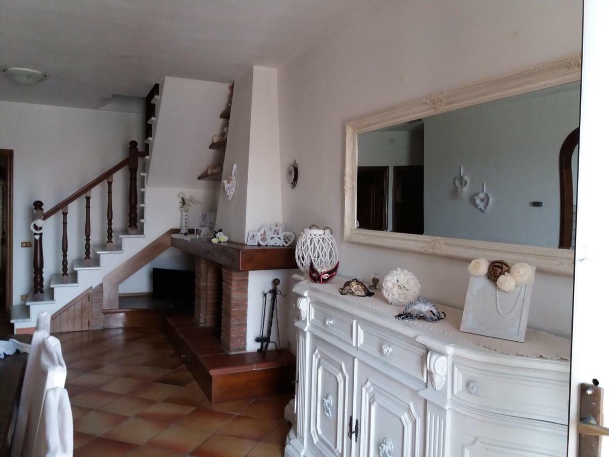 Splendida E Incantevole Casa A Due Passi Dal Mare Виареджо Екстериор снимка